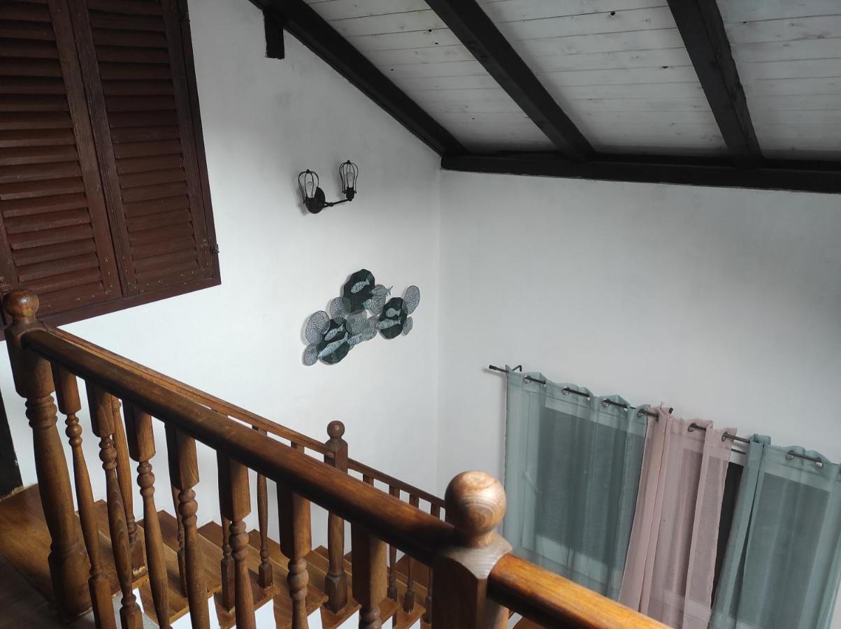 Obiteljska Kuca Za Odmor Futura Villa มิลนา ภายนอก รูปภาพ